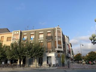 Appartement à Plaza san jerónimo hermosilla 37. Piso en el corazón de santo domingo