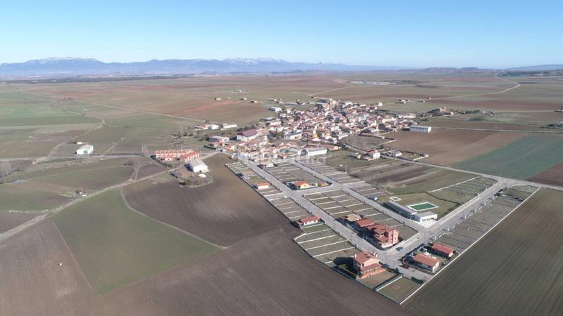 Foto e41e68f6-1e45-4542-9378-941500e7f8fb. Terreno residenziale in calle pradera 6 in Hervías