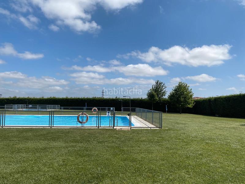 Foto fe91e3a3-c684-48e8-a3ce-52f1d93b8322. Terreno residenziale in calle pradera 6 in Hervías