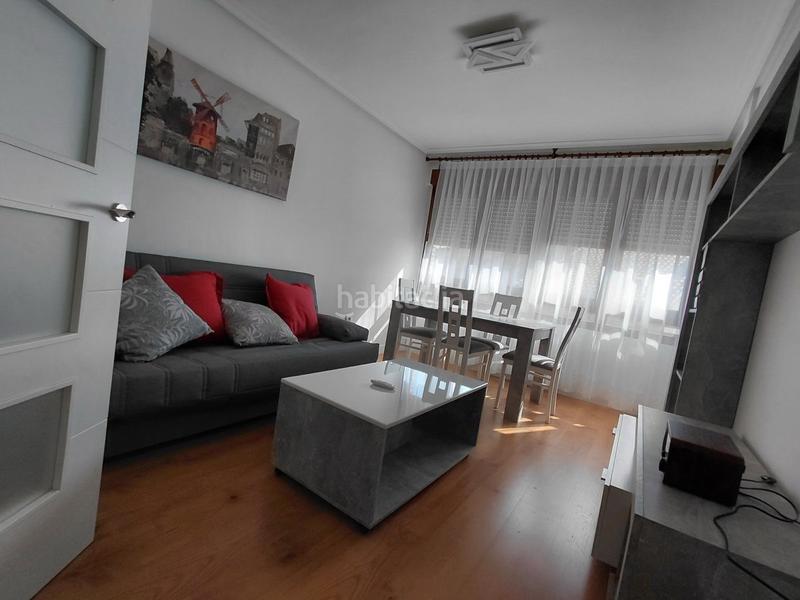 Foto 5e66d5fc-bf94-43f1-96c2-2a20bc66a197. Apartamento en avenida de alfonso pena 1 apartamento céntrico recién reformado en Santo Domingo de la Calzada