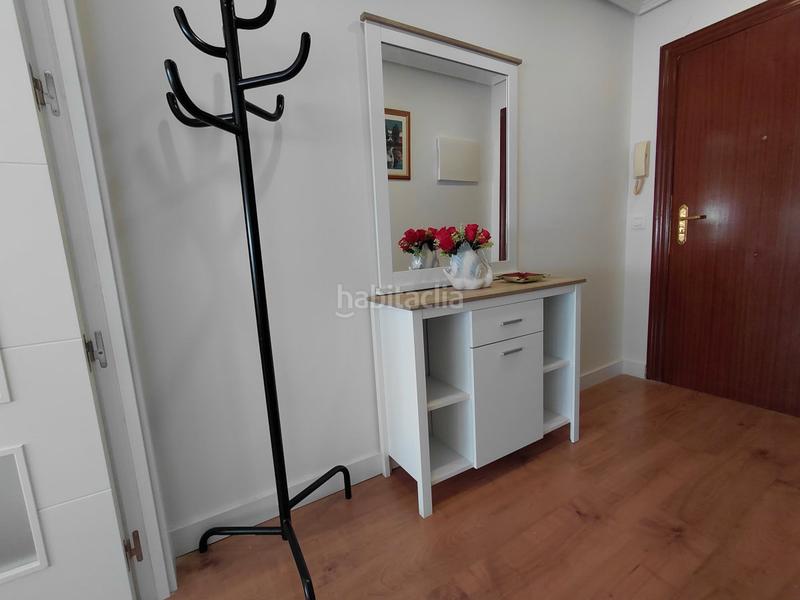 Foto 804df5ca-a623-4384-b0d2-0034a005a075. Apartamento en avenida de alfonso pena 1 apartamento céntrico recién reformado en Santo Domingo de la Calzada