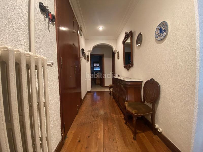 Foto f2dfd4bd-baf9-4d75-b47a-ff421393dfea. Piso en avenida juan carlos i 8 gran piso en el espolón en Santo Domingo de la Calzada