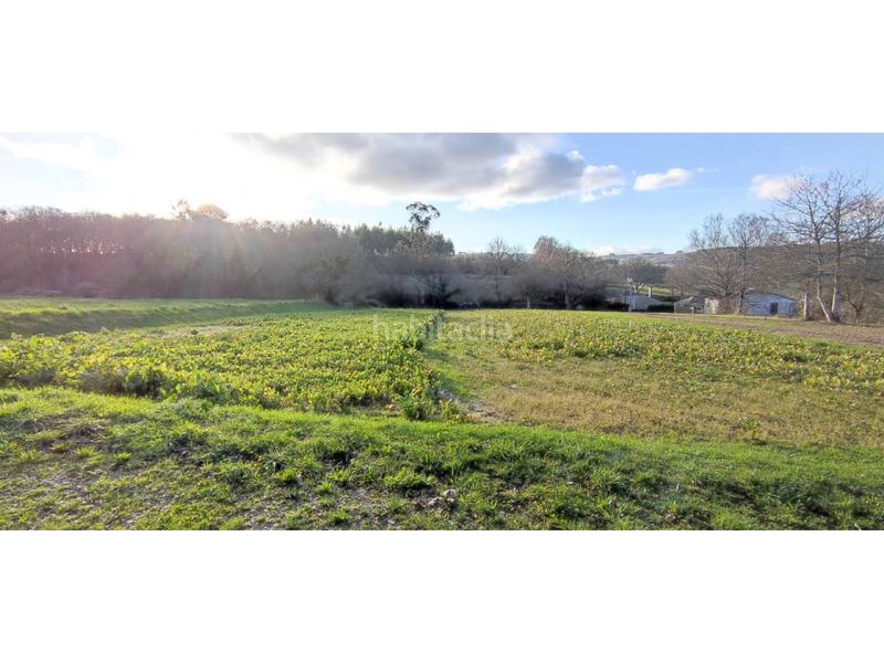 Foto aabb88ba-6b77-4cab-8a5b-240595a87f0c. Terreno residenziale in lugar paderne 7 in Parroquias del Oeste Lugo