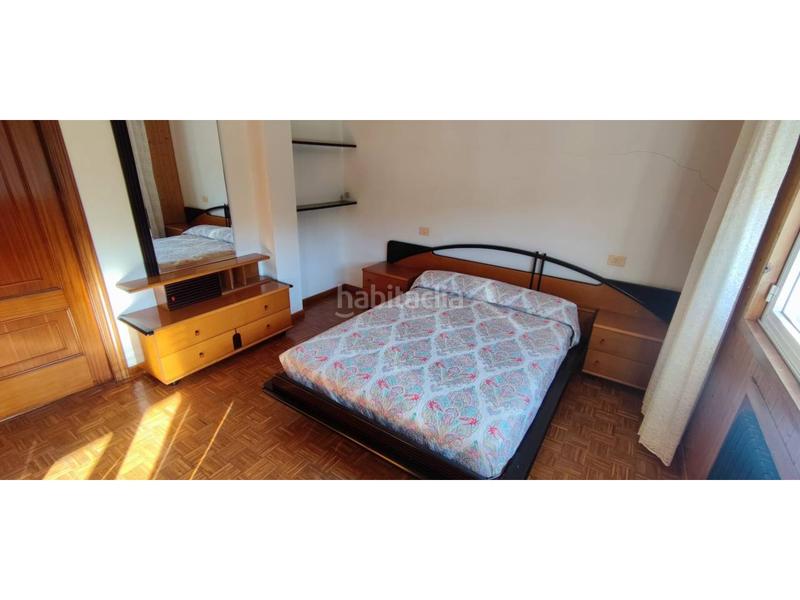 Foto 14148f36-76f5-409c-8186-33b58401af85. Maison avec parking dans Corgo (O)