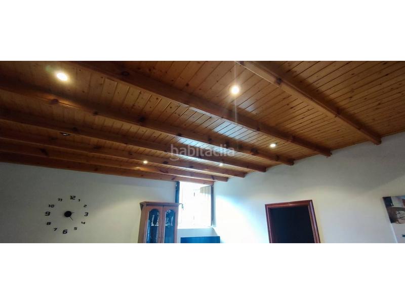 Foto 145f6b0f-9fd0-4b22-9d73-1744584baa7e. Maison avec parking dans Corgo (O)