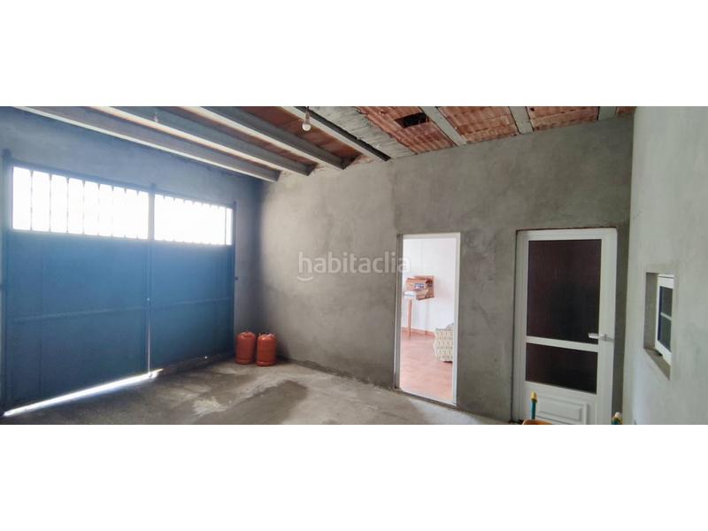 Foto 22d942d5-3918-449c-89cd-90e9e135b9b2. Maison avec parking dans Corgo (O)