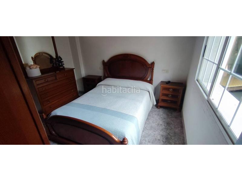 Foto 23a9b650-8a3d-4636-81c3-b9941200b9fd. Maison avec parking dans Corgo (O)