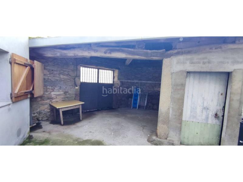 Foto 2fe29e37-ffdf-4d1c-973b-03ef786398f3. Maison avec parking dans Corgo (O)