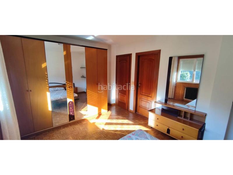 Foto 53e19095-6d83-4d08-813f-3127756e3fcb. Maison avec parking dans Corgo (O)