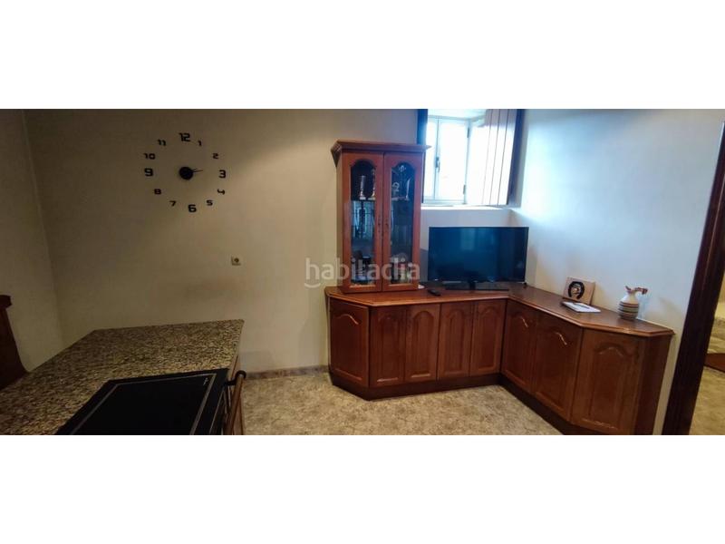 Foto 7250b4f6-a232-437e-a2db-02689bbc0a59. Maison avec parking dans Corgo (O)