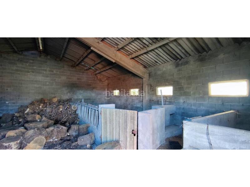 Foto 962df33d-bbe6-4ce4-98f4-a47256434459. Maison avec parking dans Corgo (O)