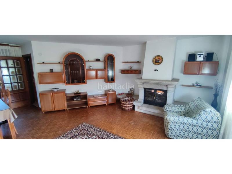 Foto a7a29907-5184-4cd5-b74c-507e843494e1. Maison avec parking dans Corgo (O)