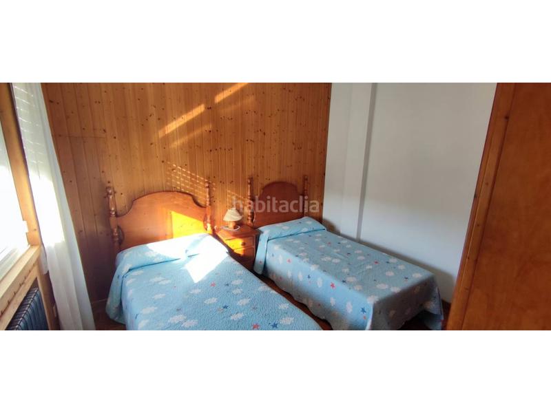 Foto c4a5aaac-7804-435e-9c7d-cfe1d8041add. Maison avec parking dans Corgo (O)