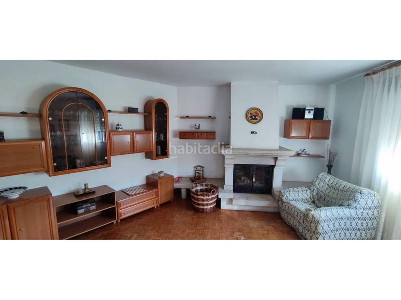 Foto cbedc63e-ee53-4042-b8a5-0f18cd54410d. Maison avec parking dans Corgo (O)