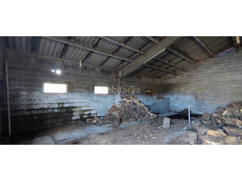 Foto cf0847c6-a328-4dfe-a0fc-239e3c359525. Maison avec parking dans Corgo (O)