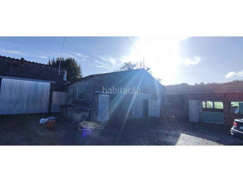 Foto f312e26b-801f-463e-a8b6-4a0ca1ebff48. Maison avec parking dans Corgo (O)