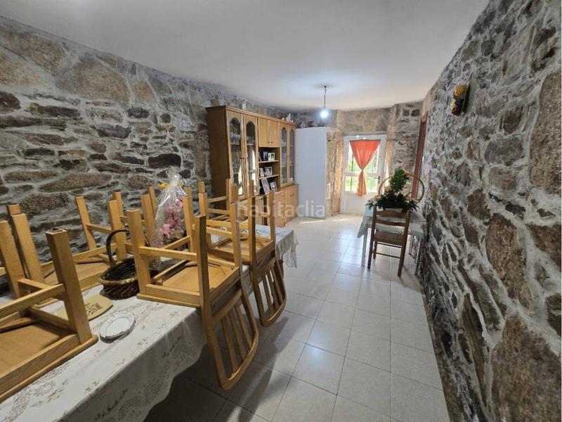 Foto 52fbca74-cdf8-4be2-82dd-c788639a17e9. Casa con parcheggio in Friol