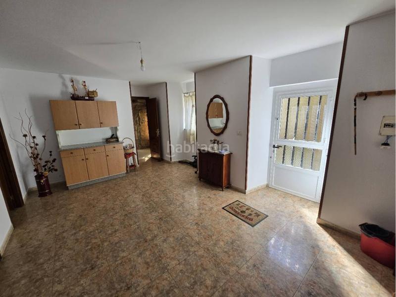 Foto 744f6b7a-9b1a-4264-b57c-4e429441fa8b. Casa con parcheggio in Friol
