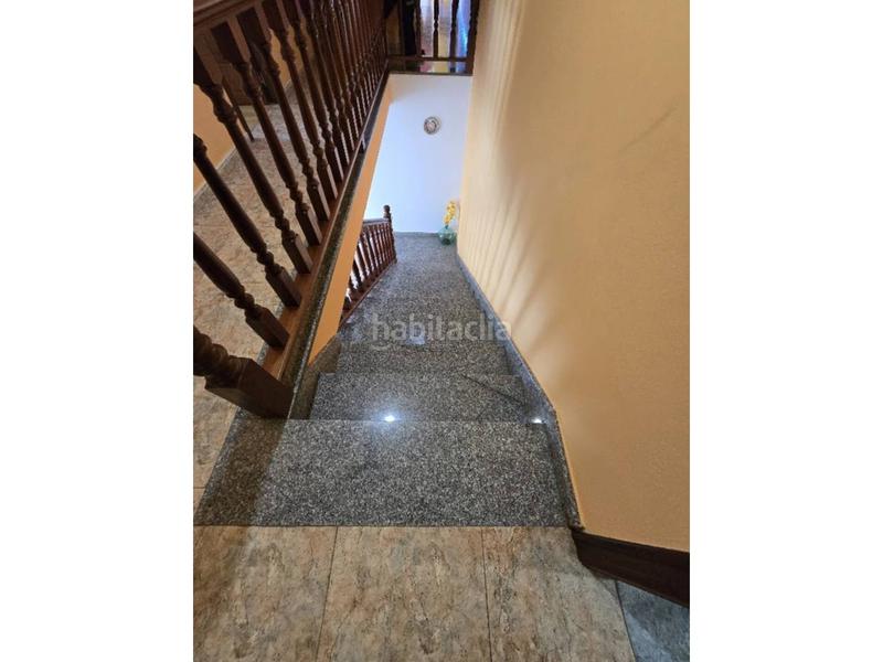 Foto 7e8f40b4-3f78-45ca-a5b6-4c1a2332fed1. Casa con parcheggio in Friol
