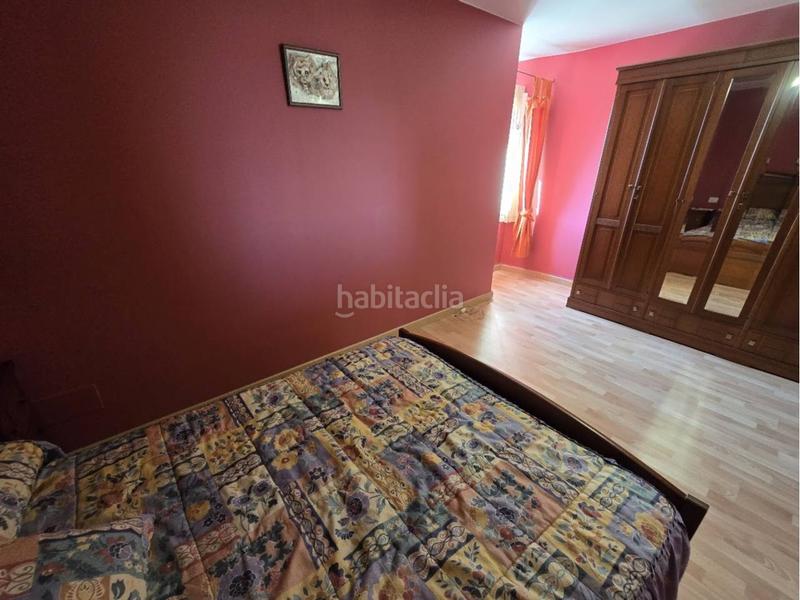Foto e85708fd-9de5-4cfa-95e0-4da0d163cdc2. Casa con parcheggio in Friol