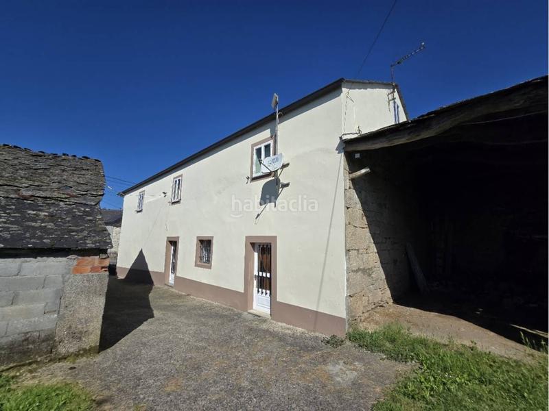 Foto f5e88685-2d11-492b-8033-360254849c95. Casa con parcheggio in Friol