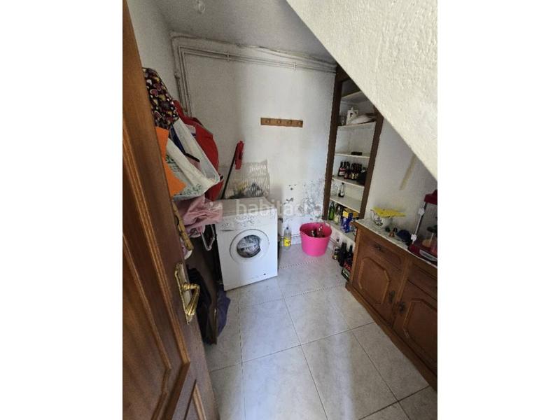 Foto 3cc7e7a1-d62e-4565-a4b7-d64edb0f888a. Casa  con finca en narla en Friol