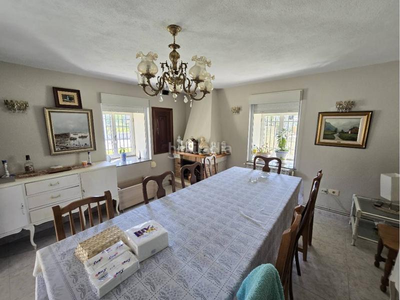 Foto 67f64318-df69-458c-92ff-1e588001d3bd. Casa  con finca en narla en Friol