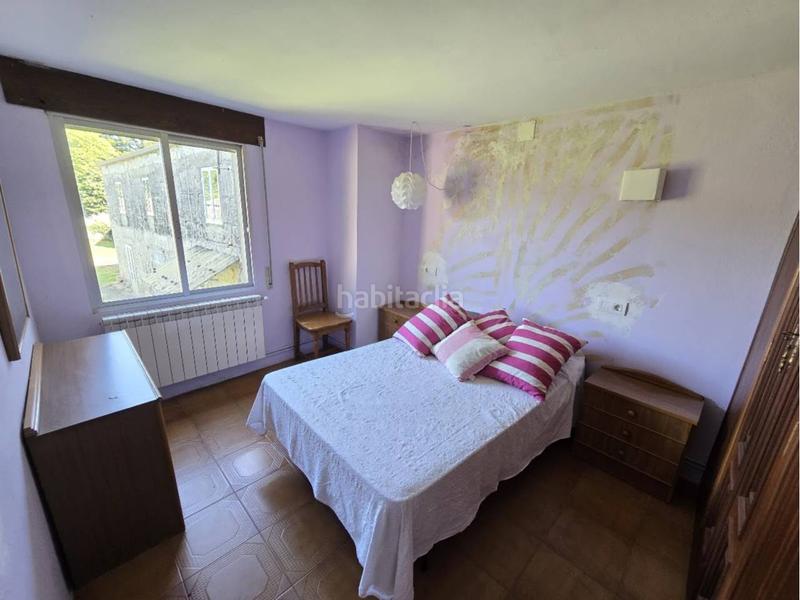 Foto a29e6d47-3d32-4e83-92c3-05a370e1b067. Casa  con finca en narla en Friol