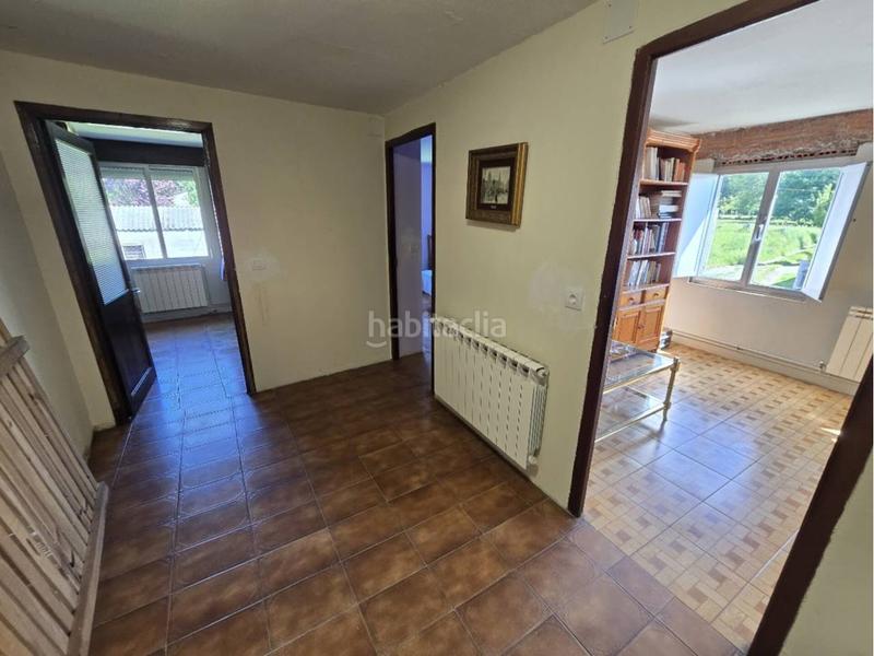 Foto e1a29a38-df9d-469c-bc78-f668158f8b0a. Casa  con finca en narla en Friol