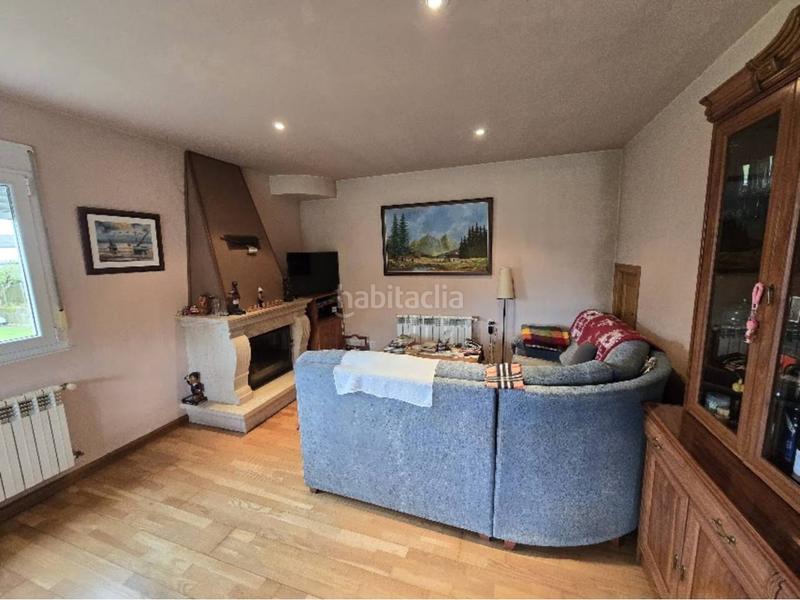 Foto 1a06a50e-b38e-4b6e-b6a7-6eee2d91c7ba. Chalet with heating parking in Corgo (O)