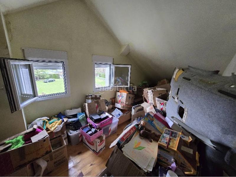 Foto 8f0f350d-1f18-410f-9852-16fce143a73f. Chalet with heating parking in Corgo (O)