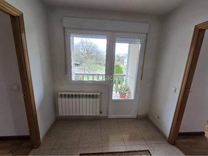 Foto cb67292b-3544-463b-ab4c-10fa39729d0e. Chalet with heating parking in Corgo (O)