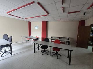 Business premise in Calle Flor de Malva