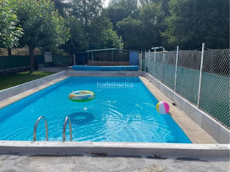 Foto 567c67ef-0c1e-407f-9305-e272c8ebe3d8. Terreno residencial terreno edificable con espectacular piscina en Friol
