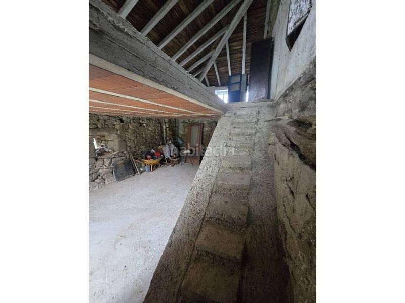 Foto 113c5648-d9e7-4bd2-99f2-2b69194c415f. Casa amb aparcament a Friol