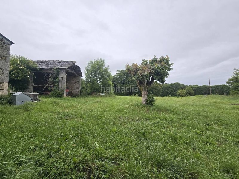 Foto 1abbdf0e-8121-410b-9870-f07aab7fa87d. Casa amb aparcament a Friol
