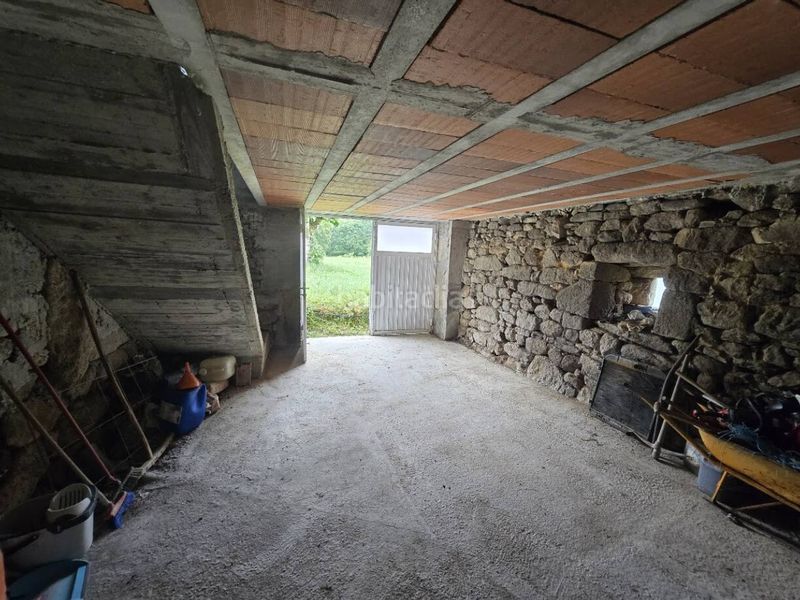 Foto 5a84ad0b-56dd-479e-bcde-96d7838bee1d. Casa amb aparcament a Friol