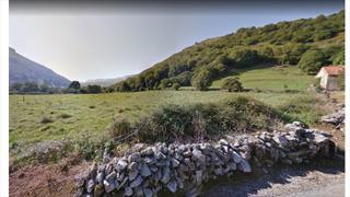 Finca rústica a Ruesga. Se vende terreno rustico de 3.319 m2 en la zona de el llago en m