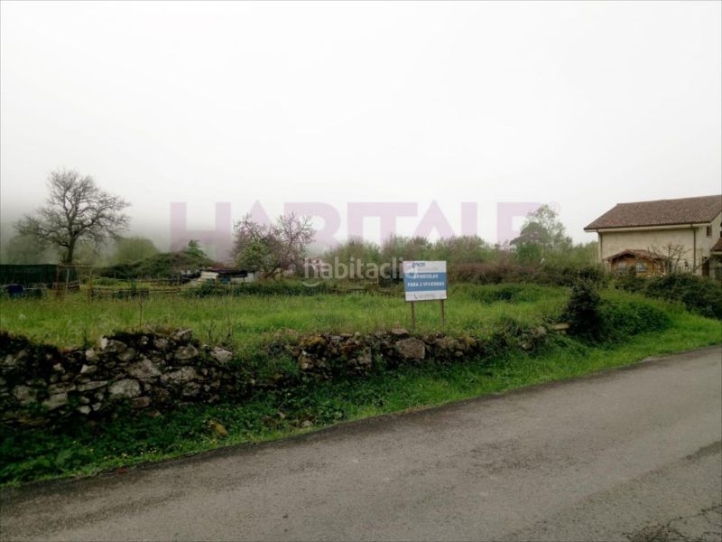 Foto 75a69bb0-c083-4e41-a477-76e19d2e7d6e. Terreny residencial a Liendo