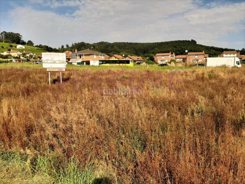 Foto b47b31d9-0c64-4d3b-a4dd-88e9d4822568. Terreno residenziale in Bárcena de Cicero
