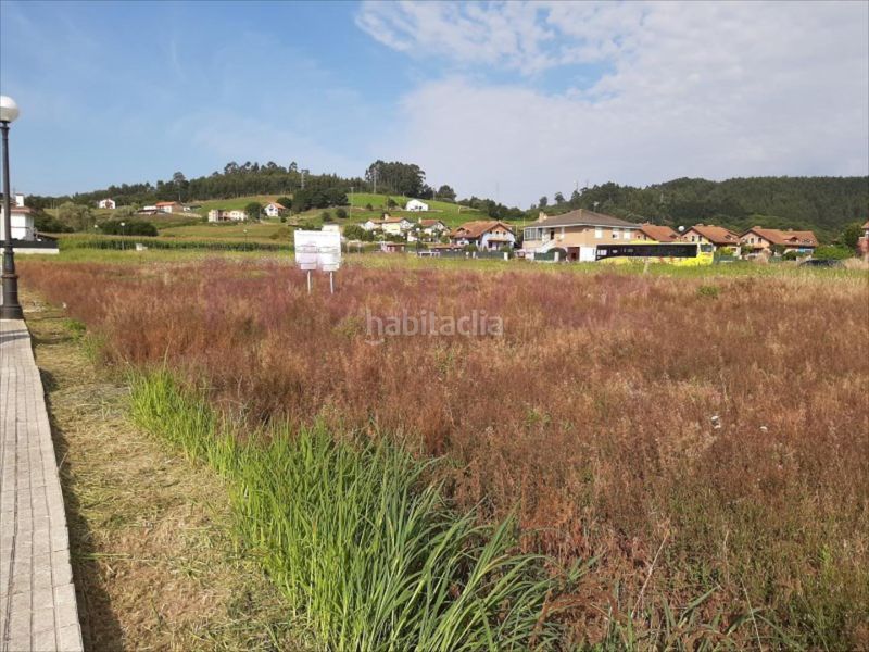 Foto f4e52439-4c77-44f5-8bfd-346070f0fae9. Terreno residenziale in Bárcena de Cicero