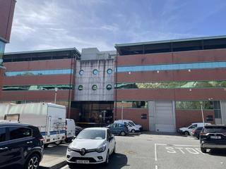 Bureau à Erandio. Se vende oficina en astrabudua con parcela de garaje incluida
