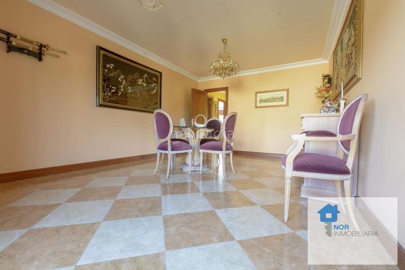 Foto 1c889757-5530-4d3f-9e0b-5707d50739aa. Casa nor inmobiliaria vende en exclusiva casa de 379 m2 construidos, dentro de parcela privada de 1.438 m2, en pleno centro y en Liendo