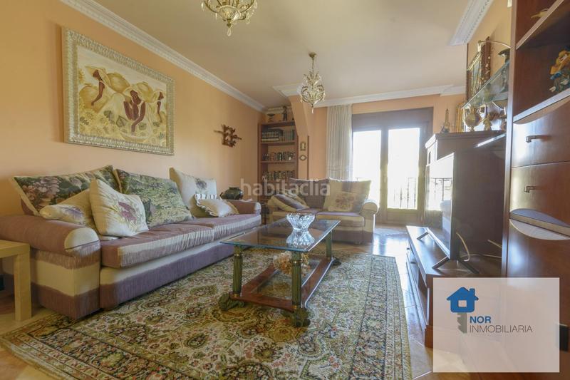 Foto c73e55ad-19cf-4550-9d5e-99cab64f5728. Casa nor inmobiliaria vende en exclusiva casa de 379 m2 construidos, dentro de parcela privada de 1.438 m2, en pleno centro y en Liendo