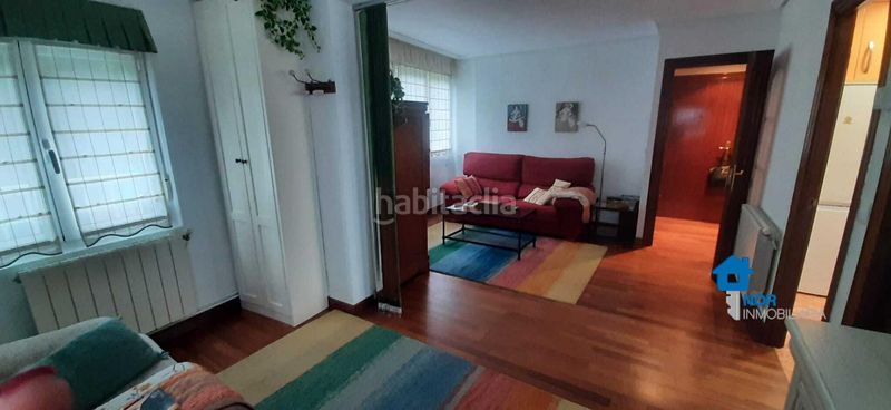 Foto df1fb0ad-1a43-4ac0-af59-83dfa00b3f99. Pis a Centro Laredo