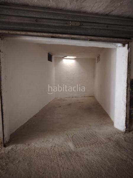 Foto 0ba194d4-72c8-4b5f-badc-9812a5811c97. Parking coche se venden parcelas de garaje al lado de la estación. la altura máxima de apertura de la puerta de acceso a las parcelas es de 1,75 en Urduliz
