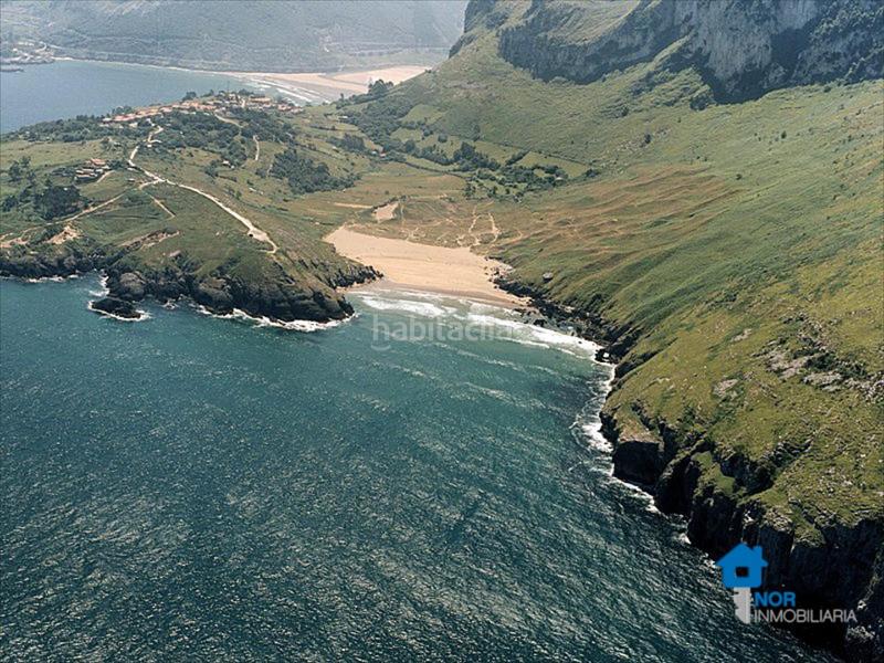 Foto f61a308a-302e-4830-8609-18704672cd79. Residential plot in Liendo