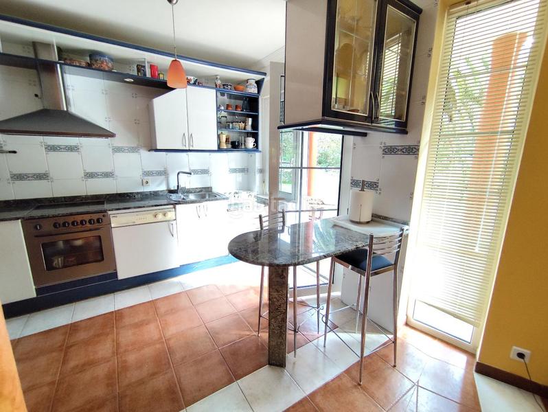 Foto ccd3efb0-46d2-4de7-bf5c-4f909626b9a9. Casa descubre el encanto de esta maravillosa propiedad, rodeada de naturaleza en un entorno privilegiado.se trata de una casa independi en Voto