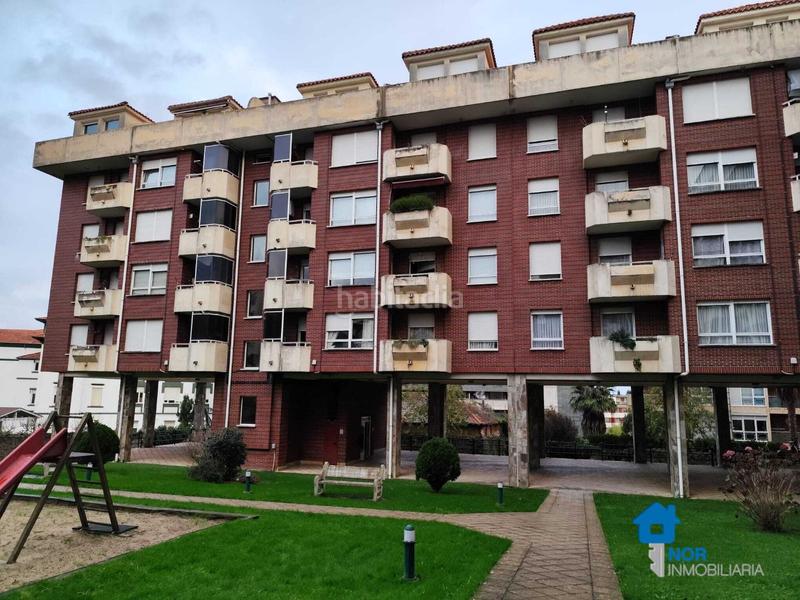 Foto 0b5959c3-4a98-4c9f-8a8e-9efb87f9da4f. Pis amb piscina a Playa Ostende Castro - Urdiales