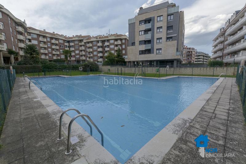 Foto 70168a91-735f-472d-8a40-5af8a5f91c96. Pis amb piscina a Playa Ostende Castro - Urdiales